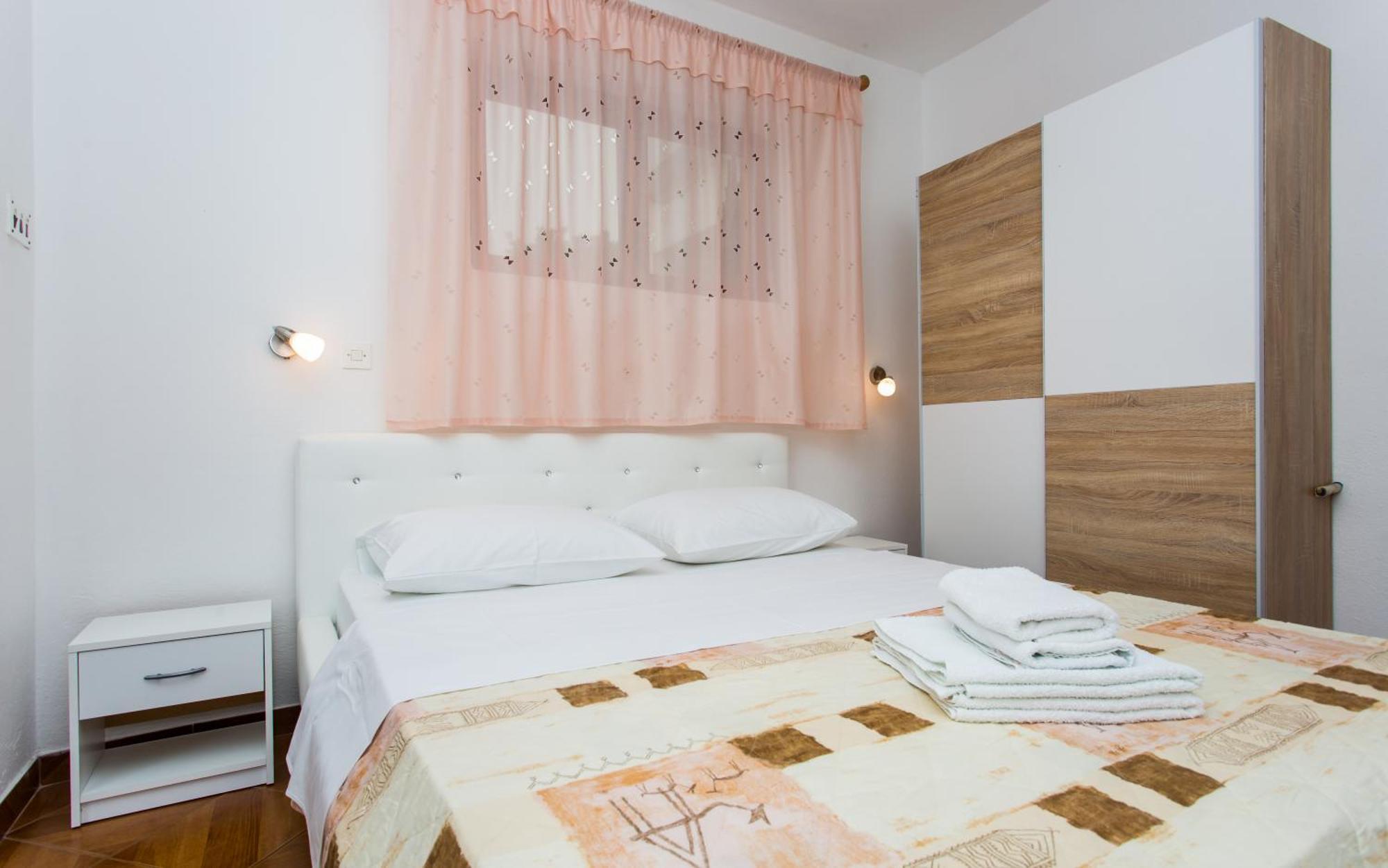 Apartments Luka 3 Башка Екстер'єр фото